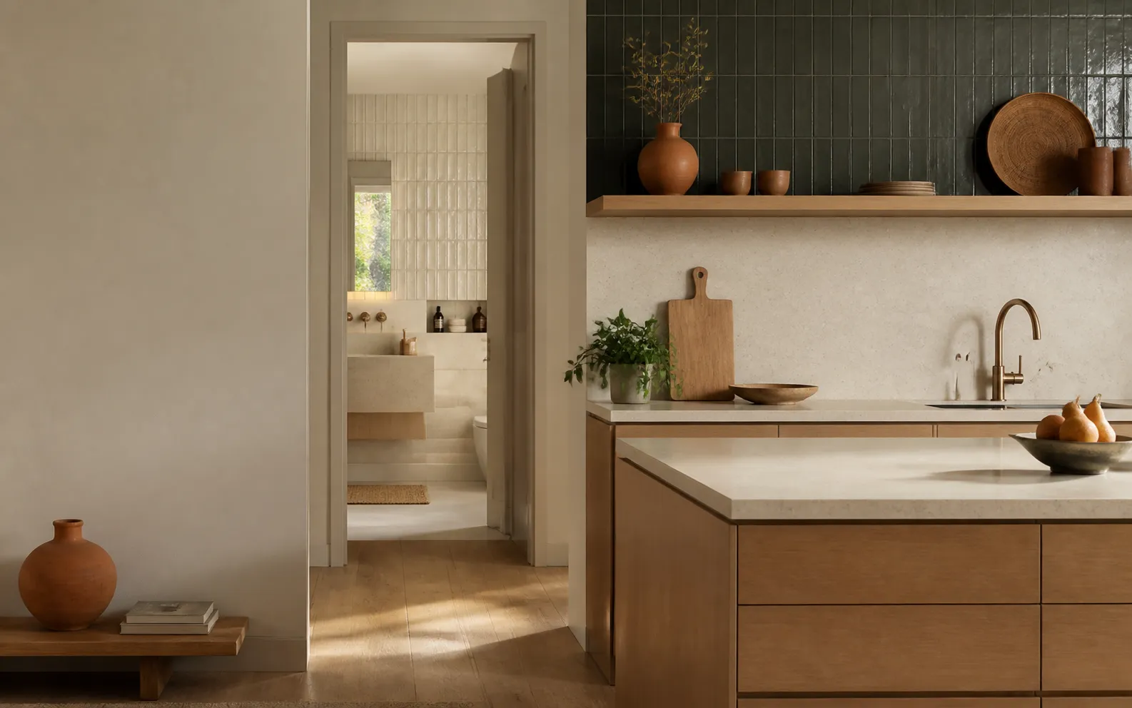 Cocina cálida conectada visualmente con un baño contemporáneo
